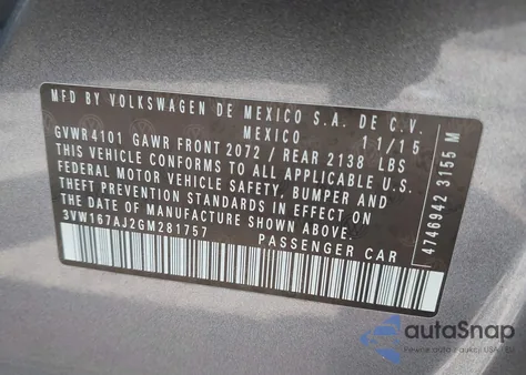 2016 Volkswagen Jetta 1.4T S z USA, uszkodzony, nr VIN 3VW167AJ2GM281757